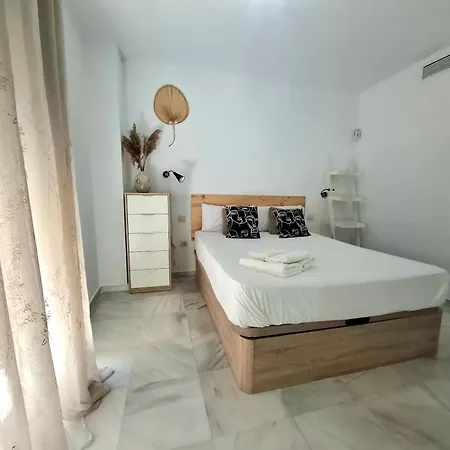 Centro Mm, 1 Dormt Y Garaje Gratis * Màlaga