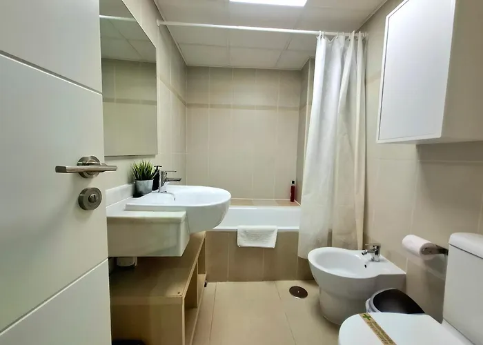 Centro Mm, 1 Dormt Y Garaje Gratis * Malaga